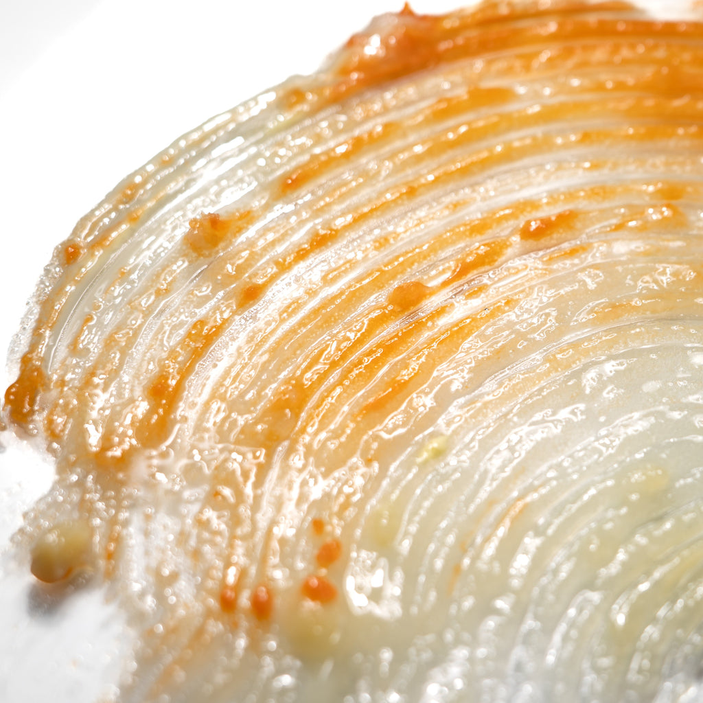 Close-up of Mira Motte antioxidant balm
